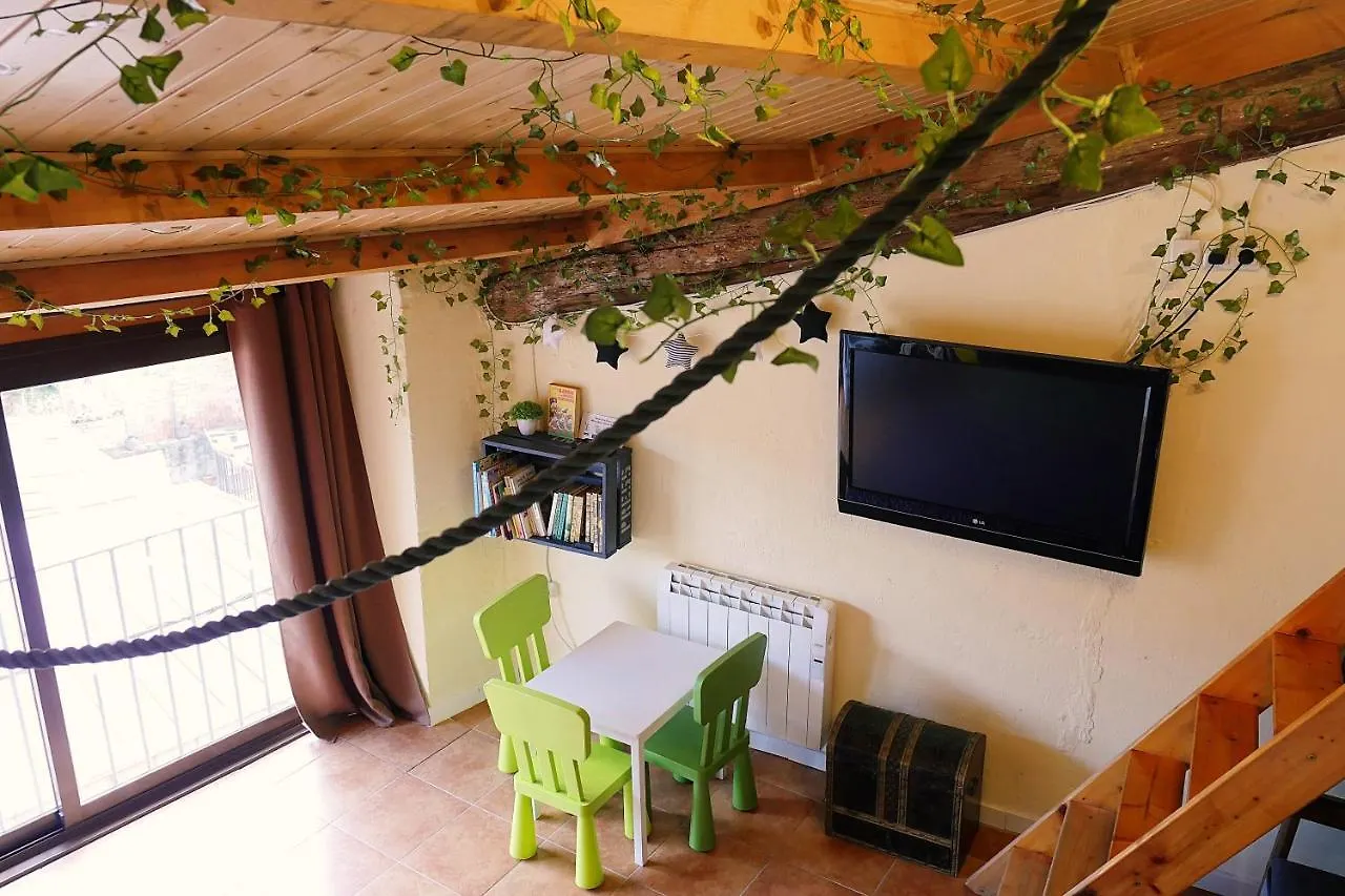 Villa Cal Xulipa, casa familiar al centre de Tremp Сasa de vacaciones